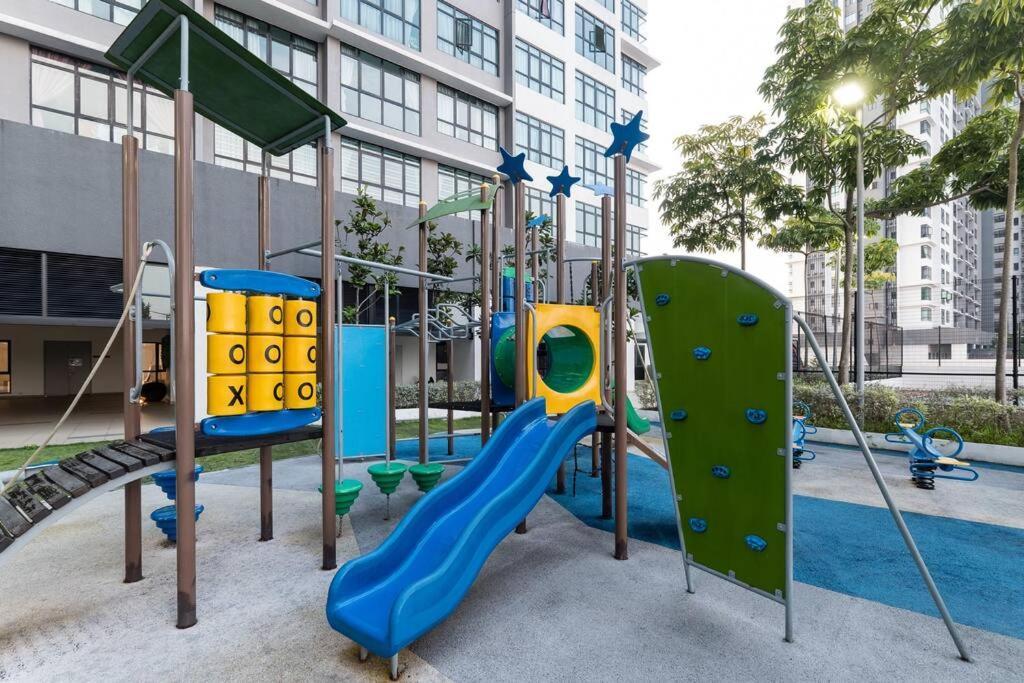 Conezion Residence Putrajaya 3Br6Pax Ioi City Mall المظهر الخارجي الصورة