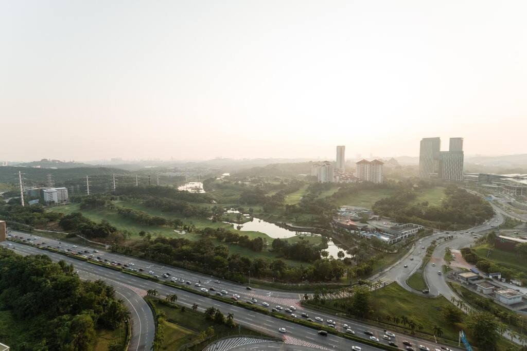 Conezion Residence Putrajaya 3Br6Pax Ioi City Mall المظهر الخارجي الصورة