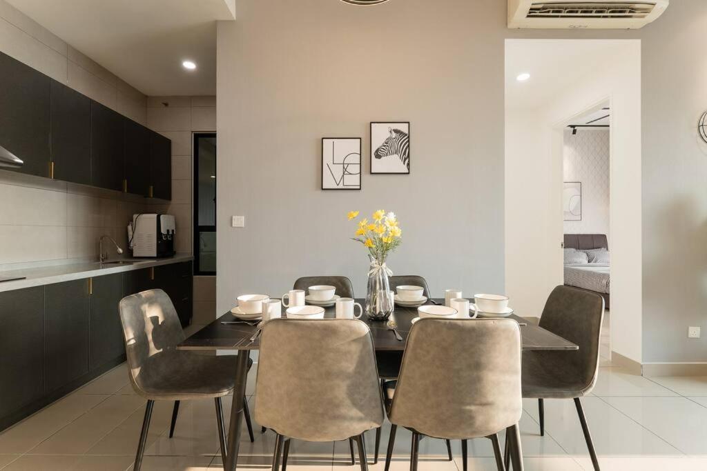 Conezion Residence Putrajaya 3Br6Pax Ioi City Mall المظهر الخارجي الصورة