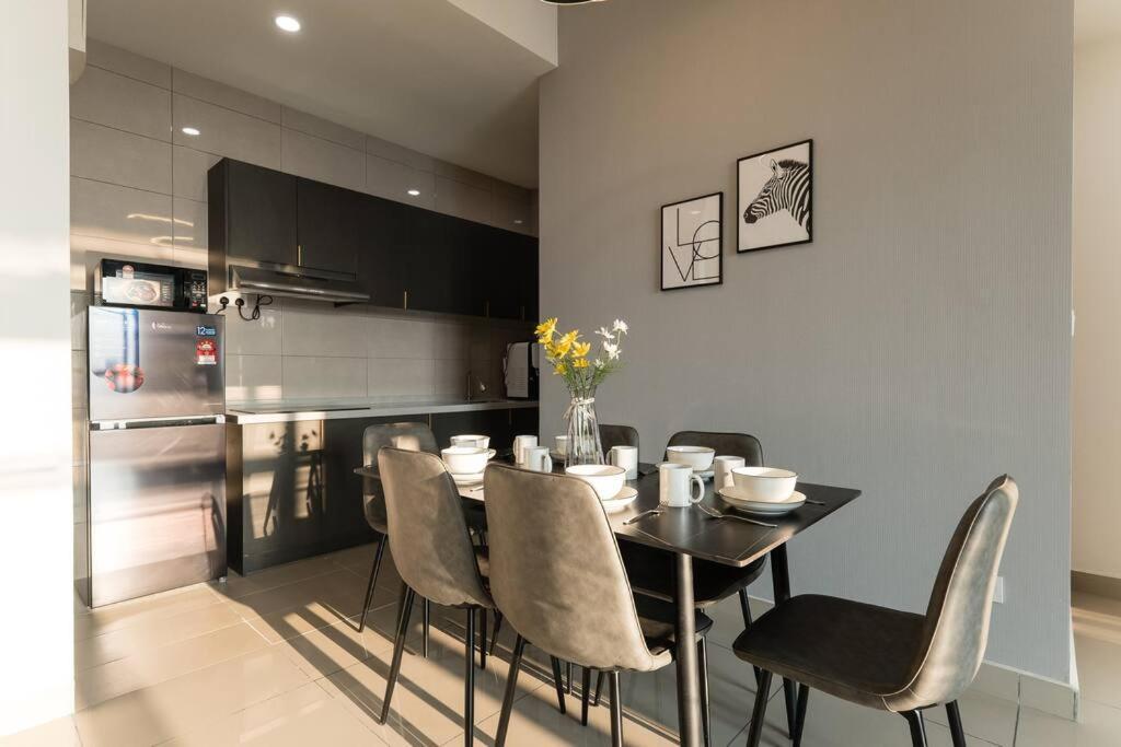 Conezion Residence Putrajaya 3Br6Pax Ioi City Mall المظهر الخارجي الصورة